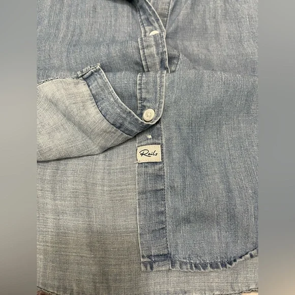 RAILS - Ingrid Floral Embroidered Patches Chambray Shirt Size XS - Picture 7 of 11